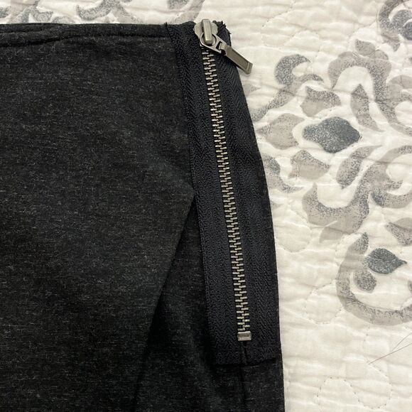 CAbi Asymmetrical Faux Wrap Side Zip Pencil Skirt Style# 998 Stretch Size 10 - Picture 2 of 4